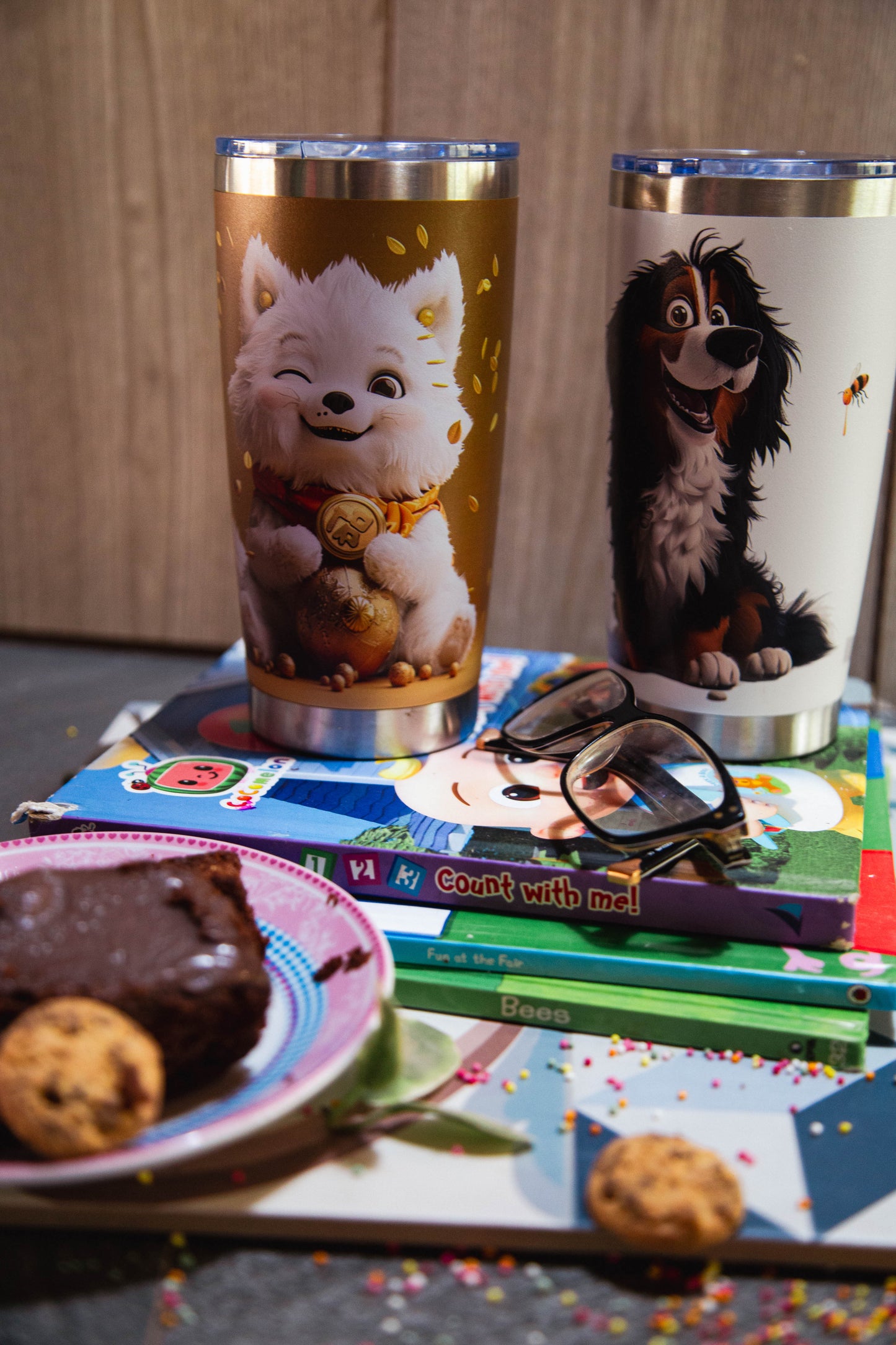 CARTOON ST BERNARD🐾 Sip in Style, Support a Rescue! 🐾 Insulated drinking cups
